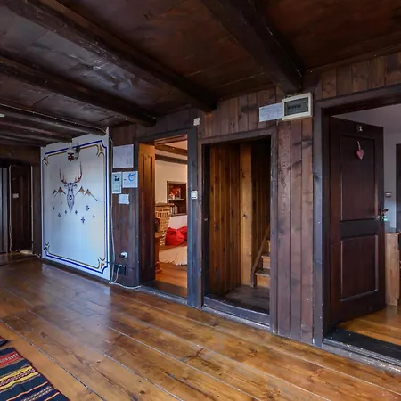 Mila - Total - Fully Catered Chalet *