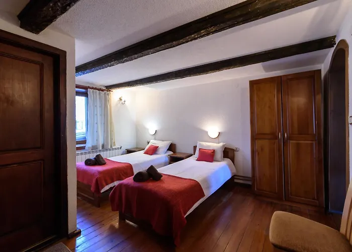 Mila - Total - Fully Catered *